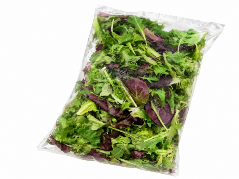 Sachet de salade fraîche aux feuilles colorées